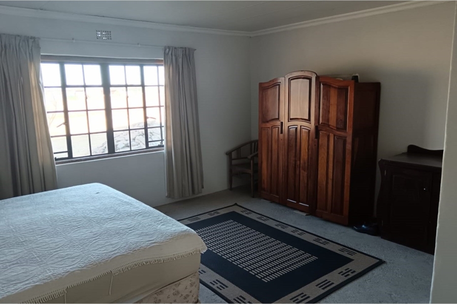 4 Bedroom Property for Sale in Oranjeville Free State